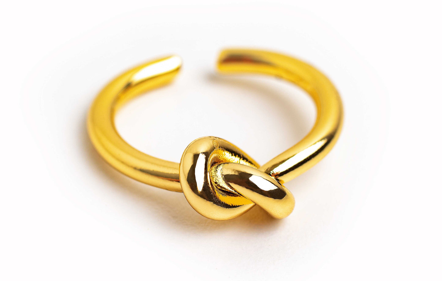 The Knot Ring