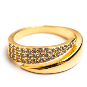 La femme Ring