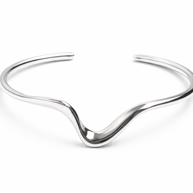 Silver Wavy Bracelet