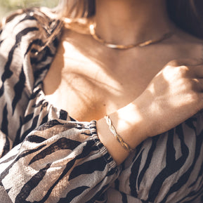 Vattentålig - Sleek Golden Bracelet